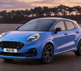 Top 10 cele mai populare mașini din 2023, care au fost cumpărate cel mai mult în Marea Britanie