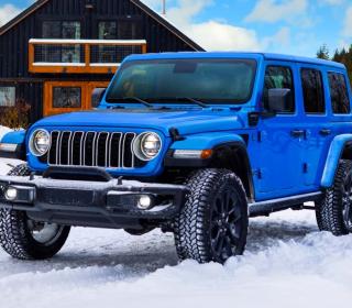 Prezentare generală a modelului Jeep Wrangler 2025 – icoana off-road revine cu V8