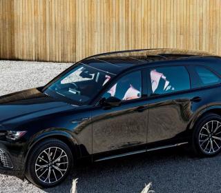 Mazda CX-70 2025 – o înlocuire demnă pentru CX-7 cu hibrid, inovații și spațiu mărit