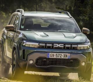 Top 5 mașini pentru condiții de iarnă pentru diferite bugete în 2025