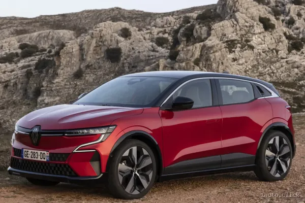 Revizuire, preț și performanță model Renault Megane E-Tech 2024