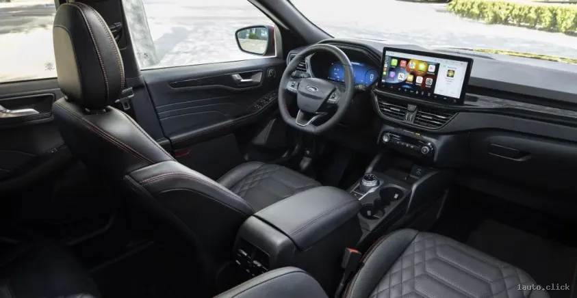 Interiorul Ford Escape 2023 ST- Line