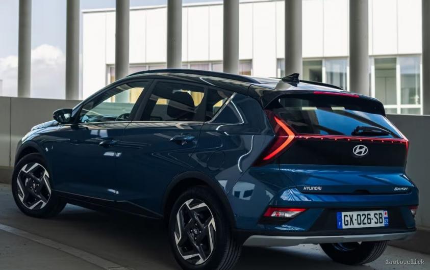  Bara spate și optica Hyundai Bayon 2025