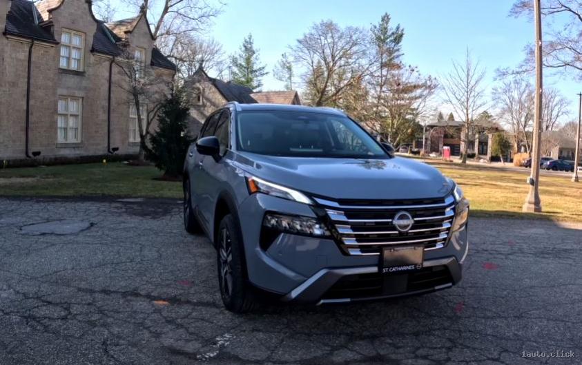 Nissan Rogue 2025 echipare SL