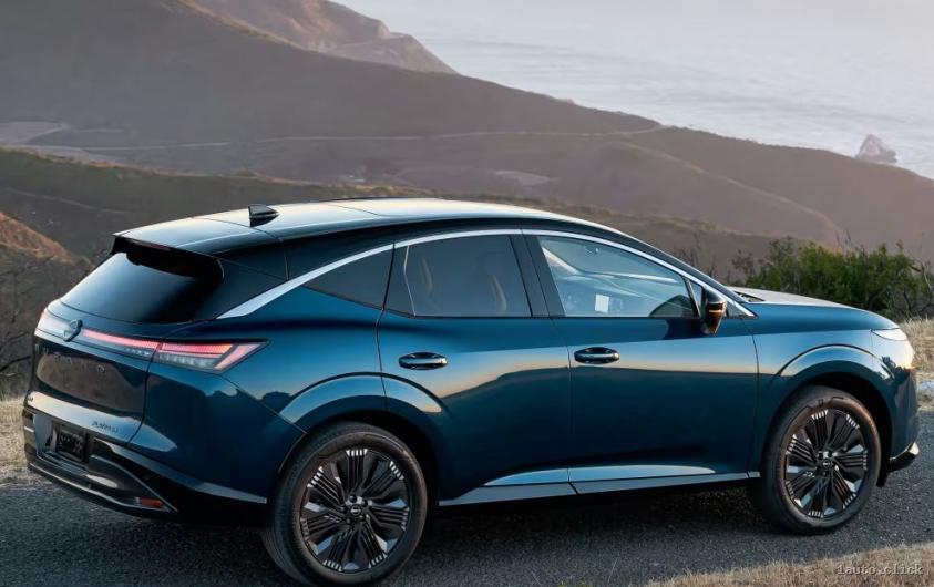 Dimensiuni Nissan Murano 2026