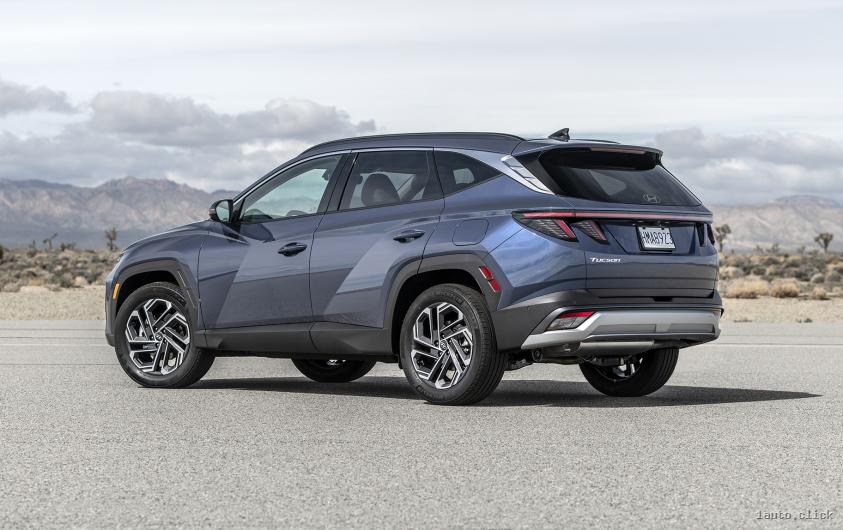 Dimensiuni și bara spate Hyundai Tucson 2025