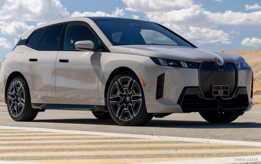 BMW iX xDrive45 2025 design