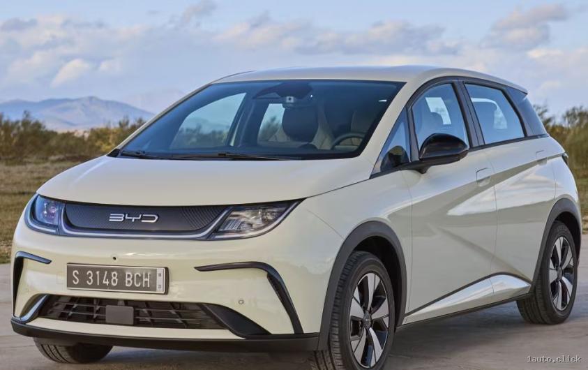 BYD Dolphin hatchback cu potențial de crossover