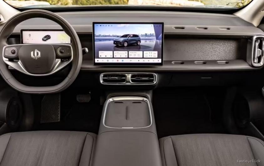 Tabloul de bord Leapmotor B10