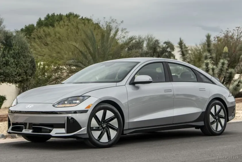 Hyundai Ioniq 6 2024 echipare SE