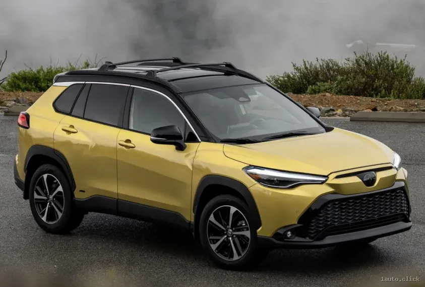 Toyota Corolla Cross Hybrid XSE 2024