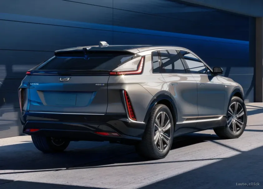 Partea din spate a modelului Lyriq 2024 pentru piața SUA