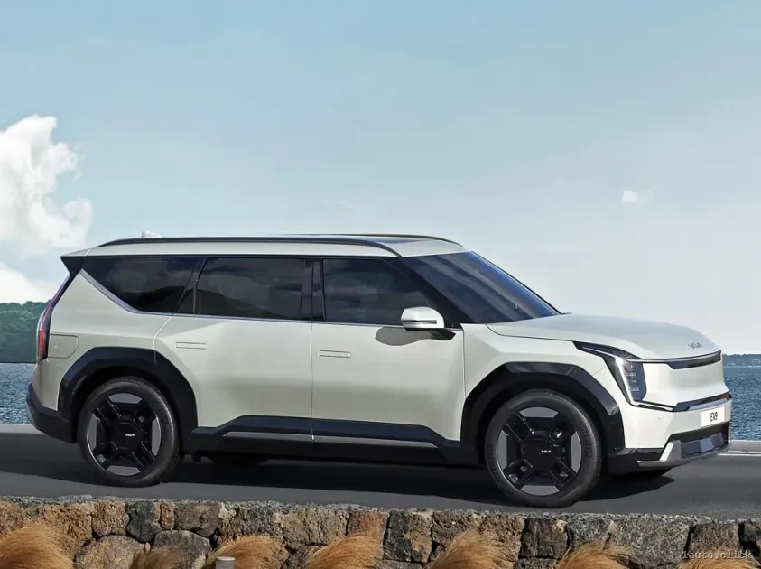 Caroseria Kia EV9 vedere laterală