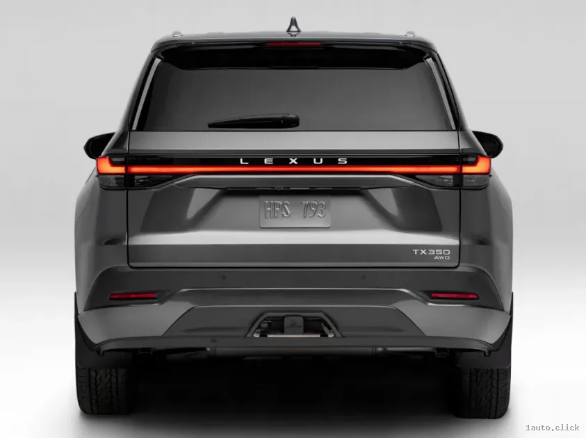Lexus TX 2024 vedere din spate