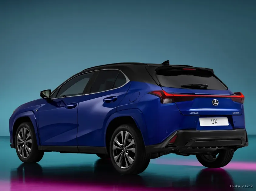 Partea laterală și luminile spate UX 2025