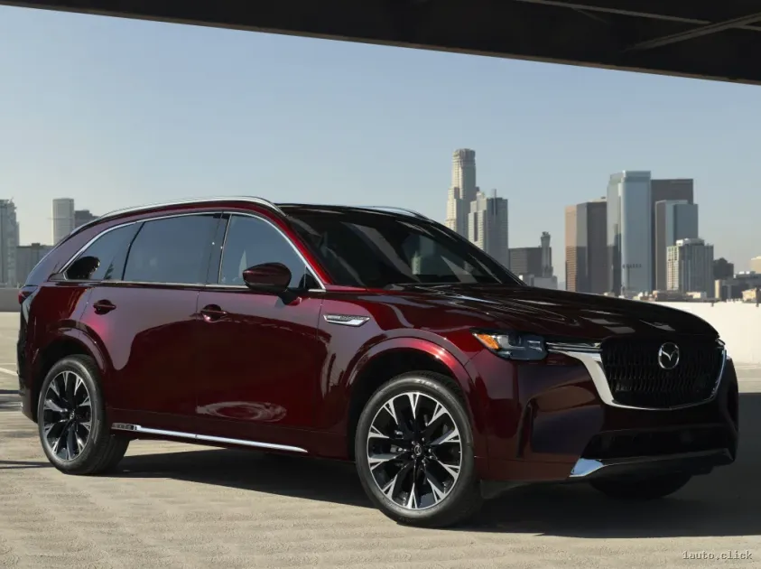 Mazda CX-90 2024 vedere din față
